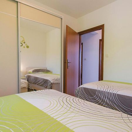 Amazing Apartment In Labin With House Sea View Екстериор снимка