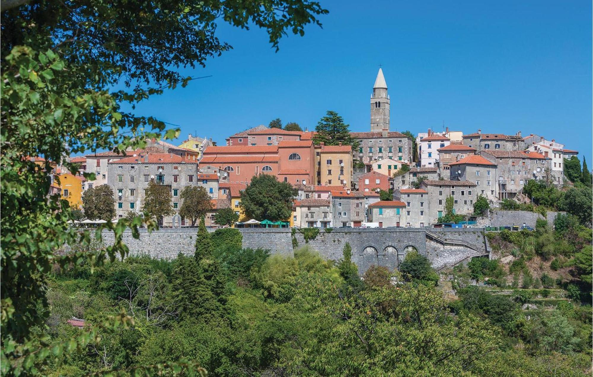 Amazing Apartment In Labin With House Sea View Екстериор снимка